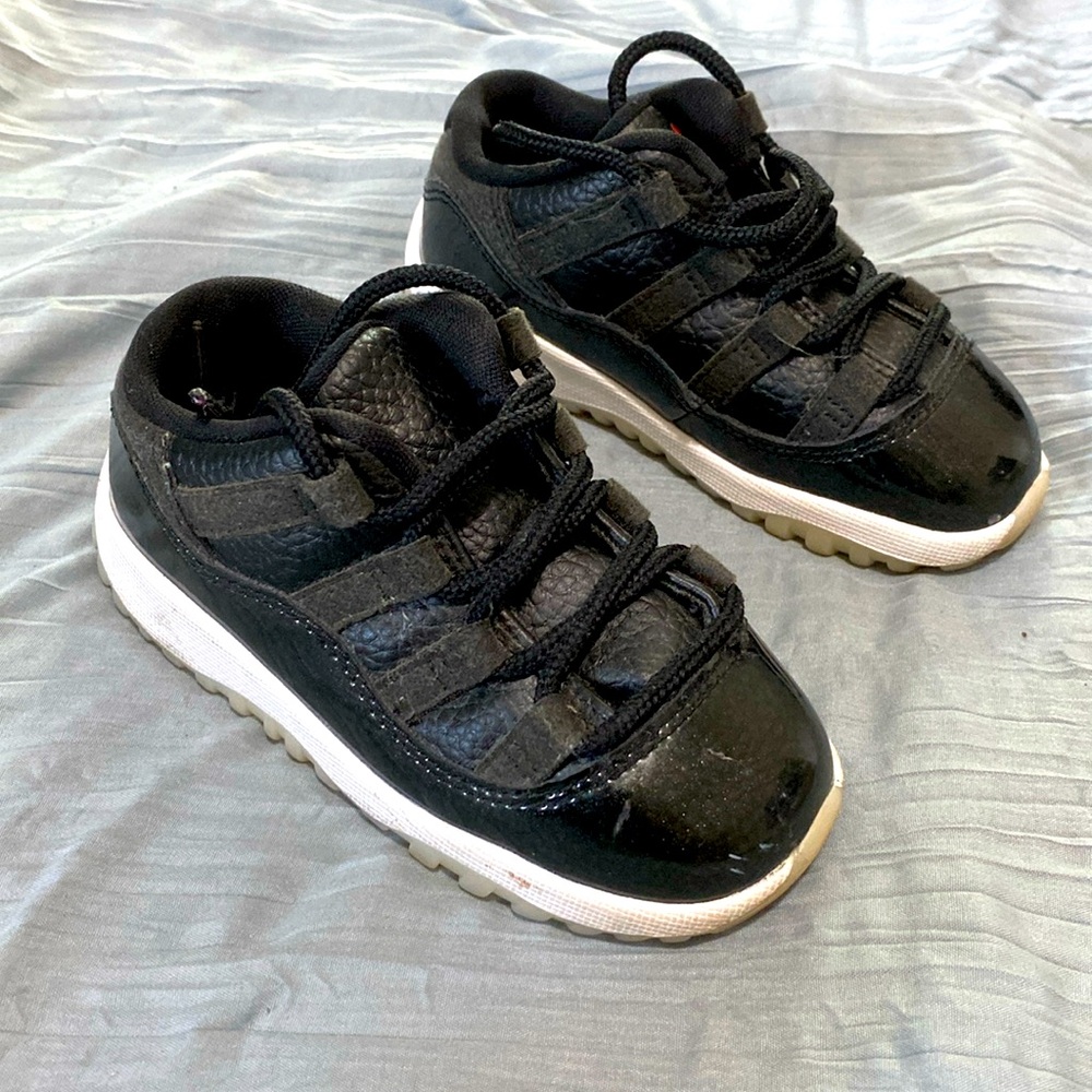 Space jam Jordan size 8c
